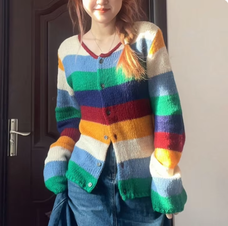 Damen Strickjacke mit Rundhalsausschnitt – 100% Acryl, Fließende Passform, Elegant für Alltag und Festlichkeiten 1
