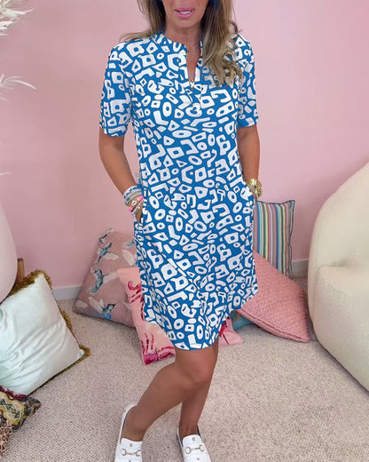 Variant image for Damklänning V-ringad med Tryck och Fickor i Polyester-13