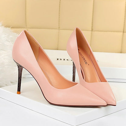 Klassiska Dam Stilettklackar 8 cm Klack av PU och Gummi – Eleganta Pumpar för Kontor och Fest 3