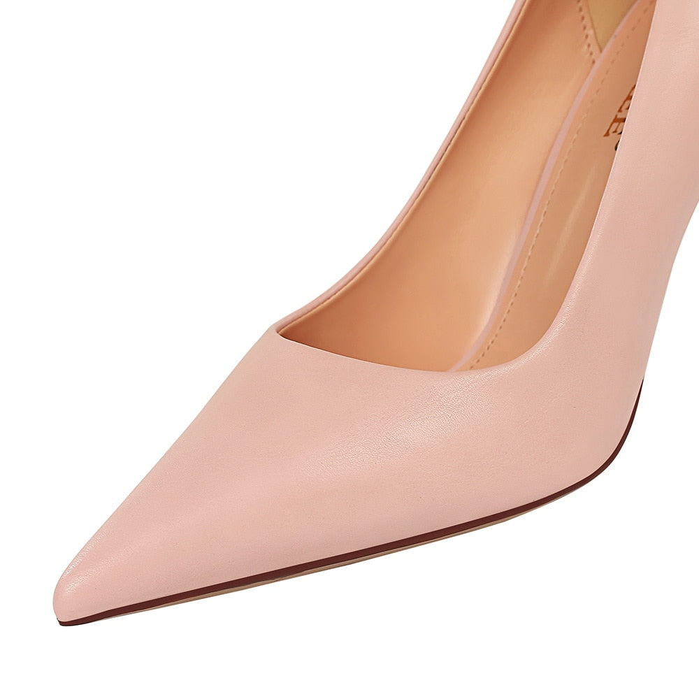 Klassiska Dam Stilettklackar 8 cm Klack av PU och Gummi – Eleganta Pumpar för Kontor och Fest 5