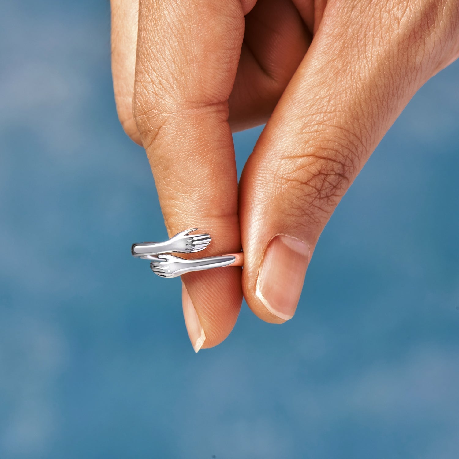 Justerbar Ring i Silver med Kram Symbol-3