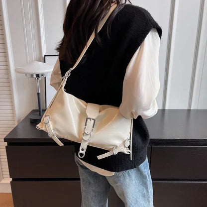 Minimalistisk Axelhandväska i Syntetiskt Läder för Kvinnor – Rymlig och Elegant Design, Flera Färger 3