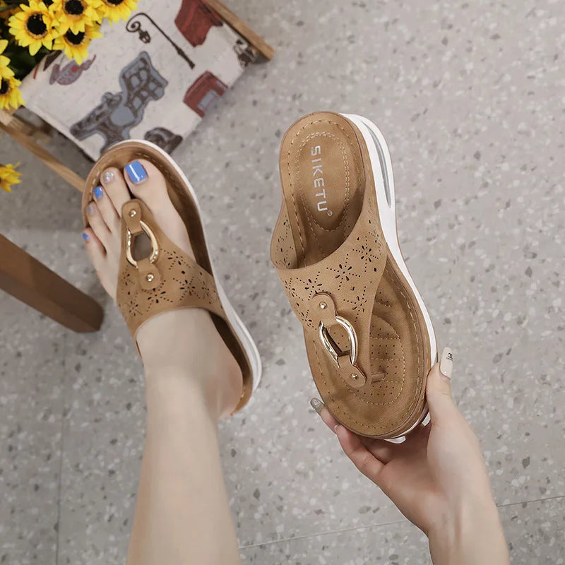 Dam Flip-Flops med Kilklack och Luftkudde – Bekväm Klipptådesign för Strand och Stad, Flera Färger 3