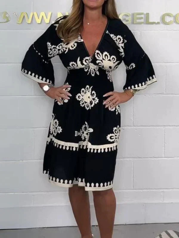 Damklänning V-ringad Tryck Lätt Material 12