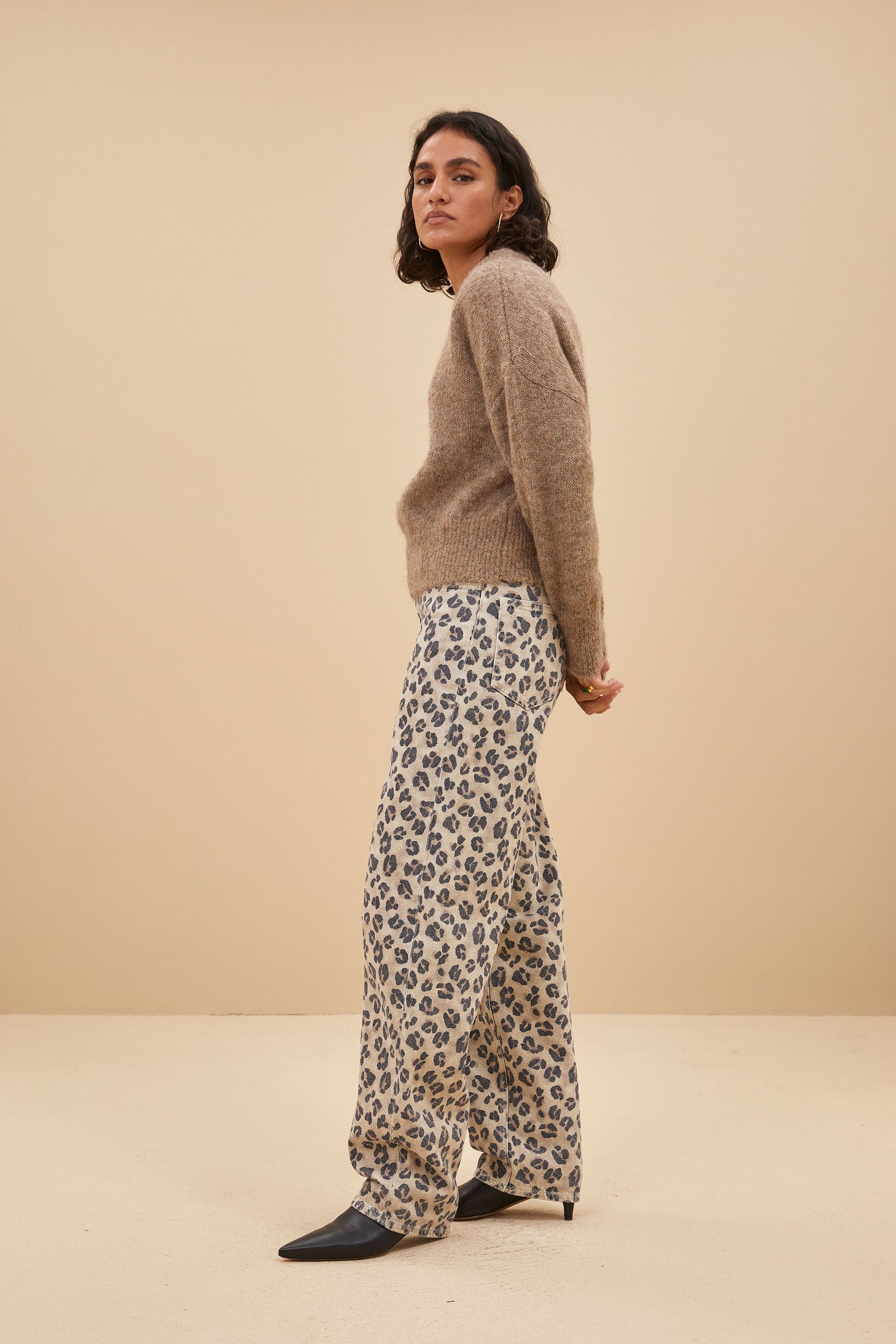 Stickad Dam Tröja i Högkvalitativ Bomull med Elegant Design – Perfekt för Vardag och Fest 3