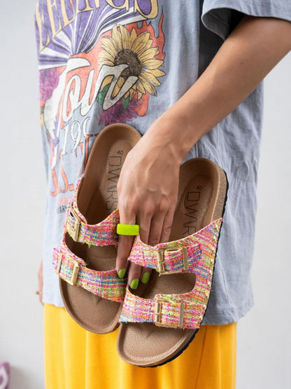 Dam Sandal Tweed med Gyllene Spännen och Mjuk Fotbädd-2