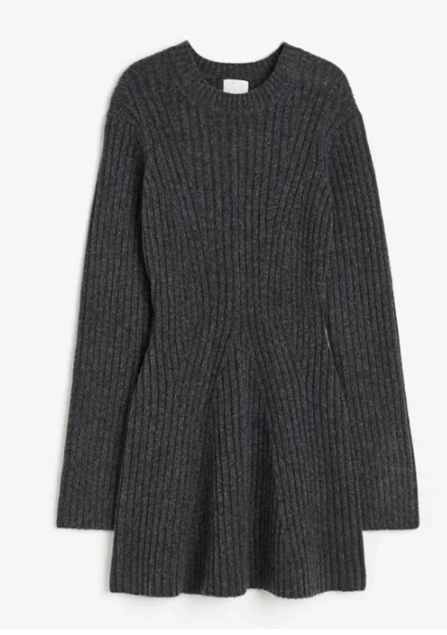 Damklänning Lätt och Luftig Andningsbart Material Elegant Silhuett-2