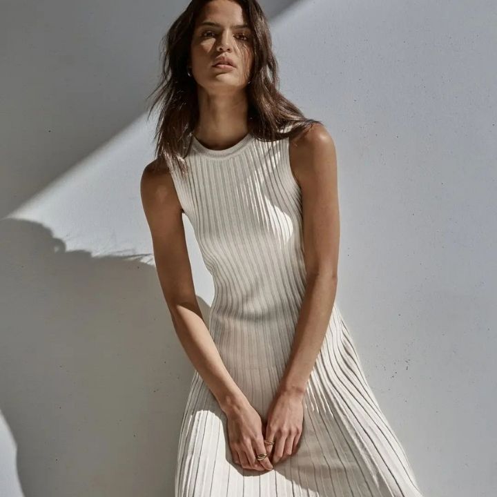 Maxiklänning Dam Ärmlös Vit Polyester Flytande Design 3