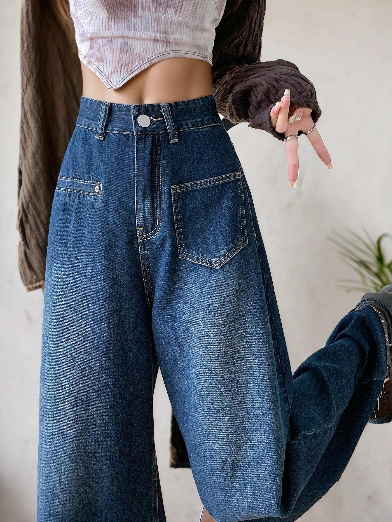 Ljusblå Denimjacka för Kvinnor med Retro Stil och Avslappnad Passform – 70% Bomull, Perfekt för Höst och Vinter 3