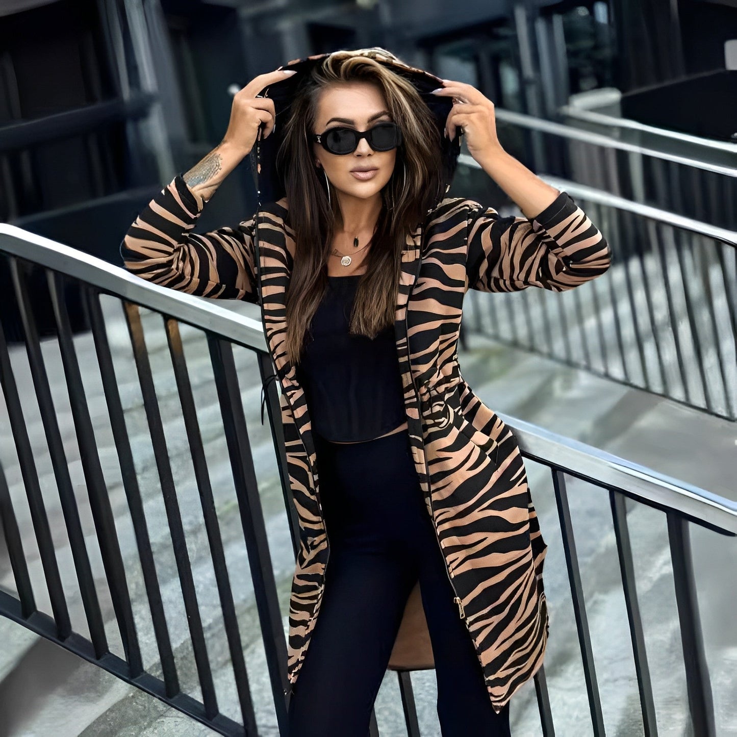 Dam Trenchcoat Lång Leopardmönster Klassisk Design Polyester och Bomull-2