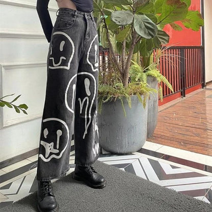 Dam Jeans Vidskuren Denim med Emoji-tryck-3