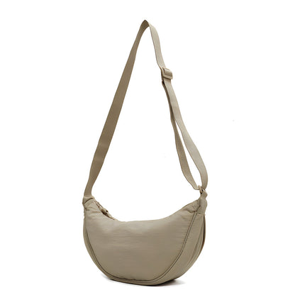 Kvinnors Crossbody Väska Halvmåneformad Nylon Justerbar Axelrem 9