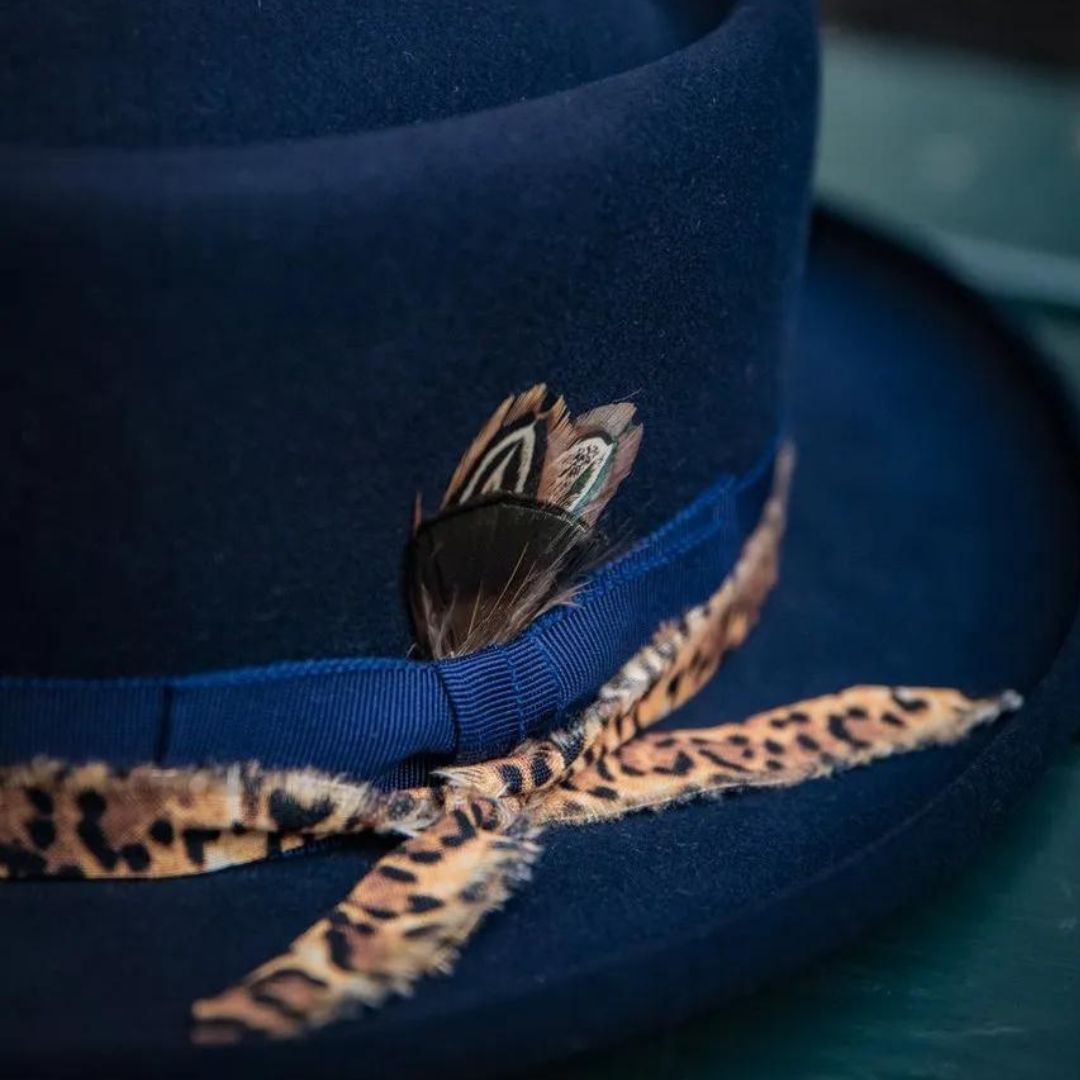 Damhatt Fedora Bold Crown 100% Ull Elegant Design-2