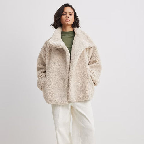 Dam Kappa i Konstgjord Päls Elegant Beige 1