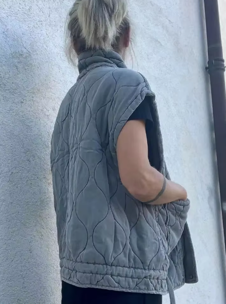 Eleganta Damklänningar i Höst- och Vinterstil - Fina Kvalitetsmaterial för Fest och Vardag 3