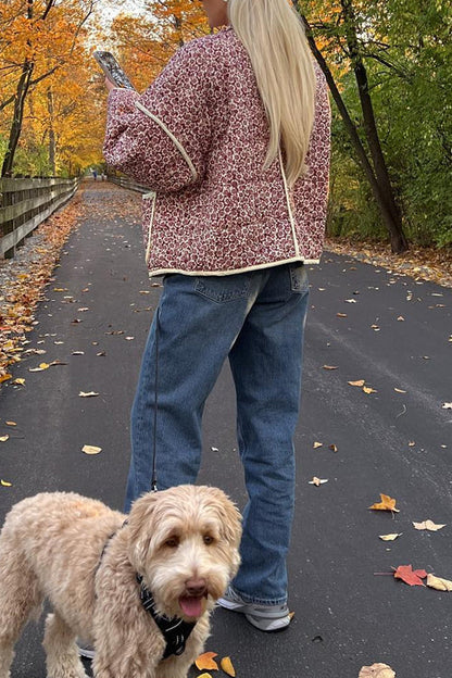 Dam Kappa Blommig Quiltad med Stativ-Upp Krage-4