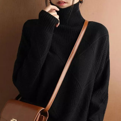 Stickad Dam Turtleneck Tröja i Löst Passform av Cashmere - Mjuk och Trendig för Höst och Vinter 5