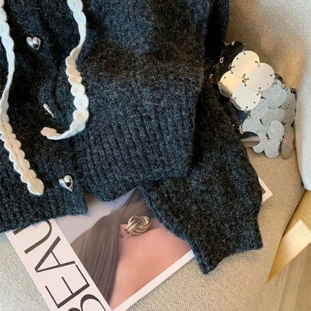 Dam Kort Kofta med Peter Pan-Krage och Pärla Accent i Mjuk Blandning-2