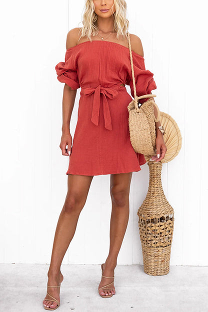 Dam A-linjeformad Miniklänning Off Axel med Bundet Bälte i Bomull och Polyester-4