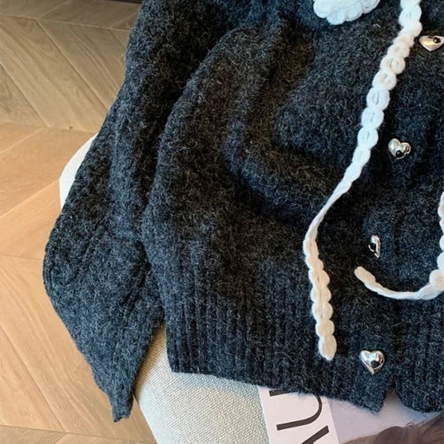 Dam Kort Kofta med Peter Pan-Krage och Pärla Accent i Mjuk Blandning-4