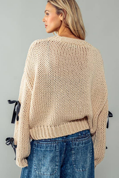 Dam Lång Kofta med Loopdetalj i Mjuk Akryl-3