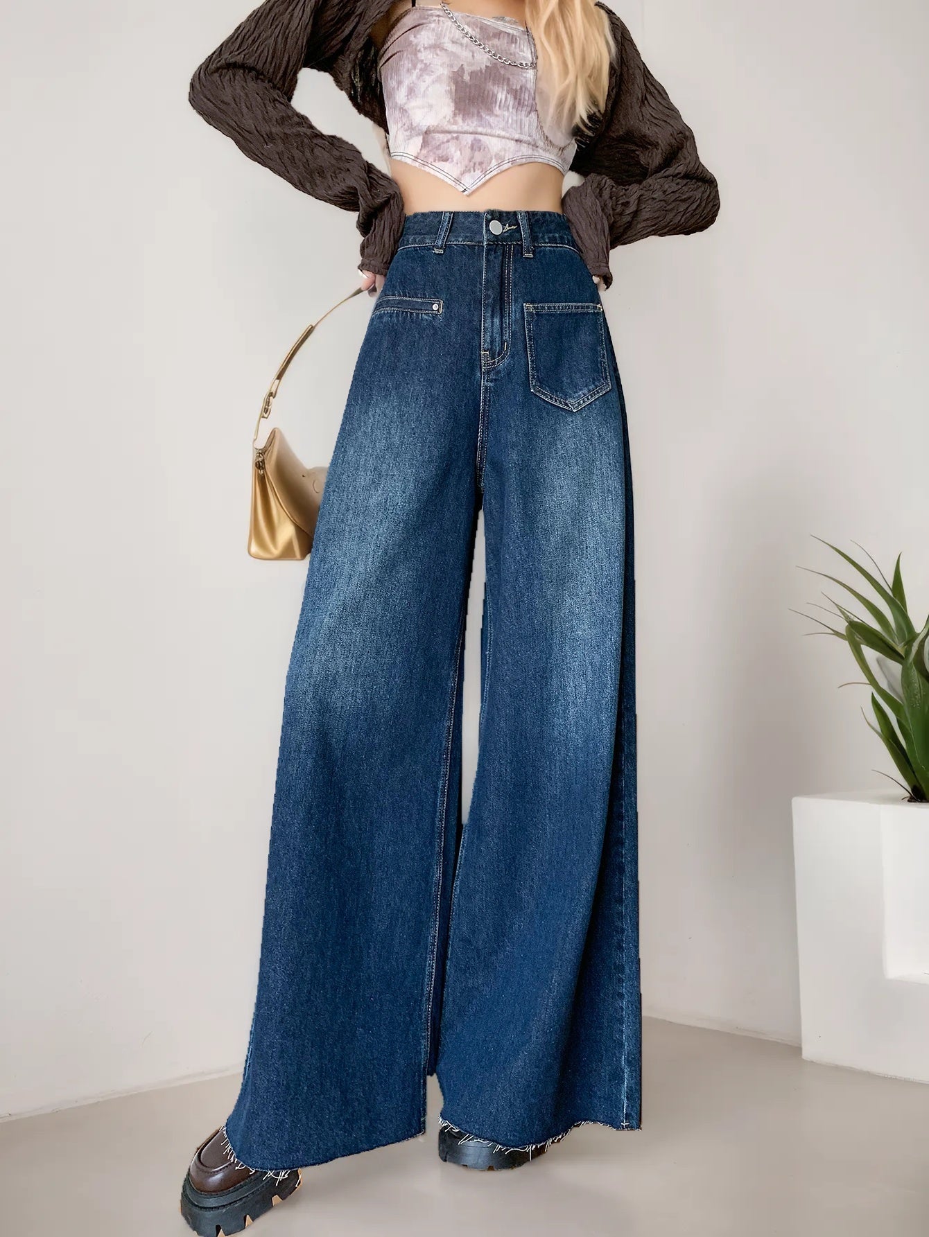 Ljusblå Denimjacka för Kvinnor med Retro Stil och Avslappnad Passform – 70% Bomull, Perfekt för Höst och Vinter 7