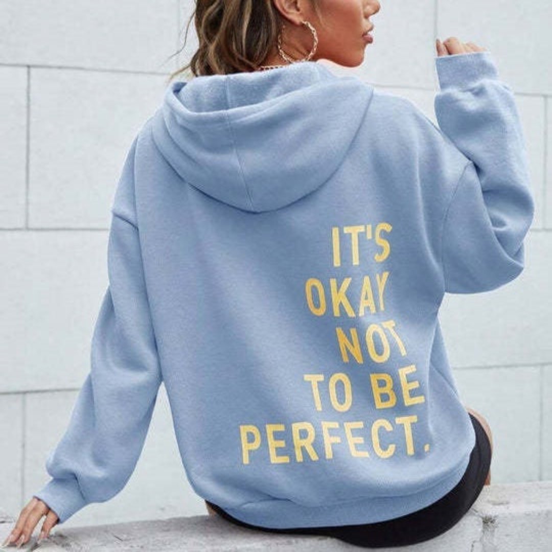Lång Hoodie Dam i Mjuk Material med Avslappnad Passform och Huva – Perfekt för Kalla Dagar 8