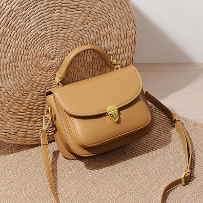 Vegane Damen Crossbody Tasche aus Leder mit Justierbarer Bärrem – Schwarz, Kompakt und Praktisch für Smartphones und Kosmetik 2