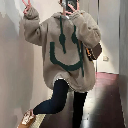 Luvtröja Dam med Smiley-motiv – Mjuk Fleece, Lös Passform, Perfekt för Vardagsbruk och Avslappnade Tillfällen 1