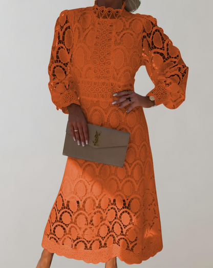 Kvinna MIDI Klänning Höghalsad Spets-3