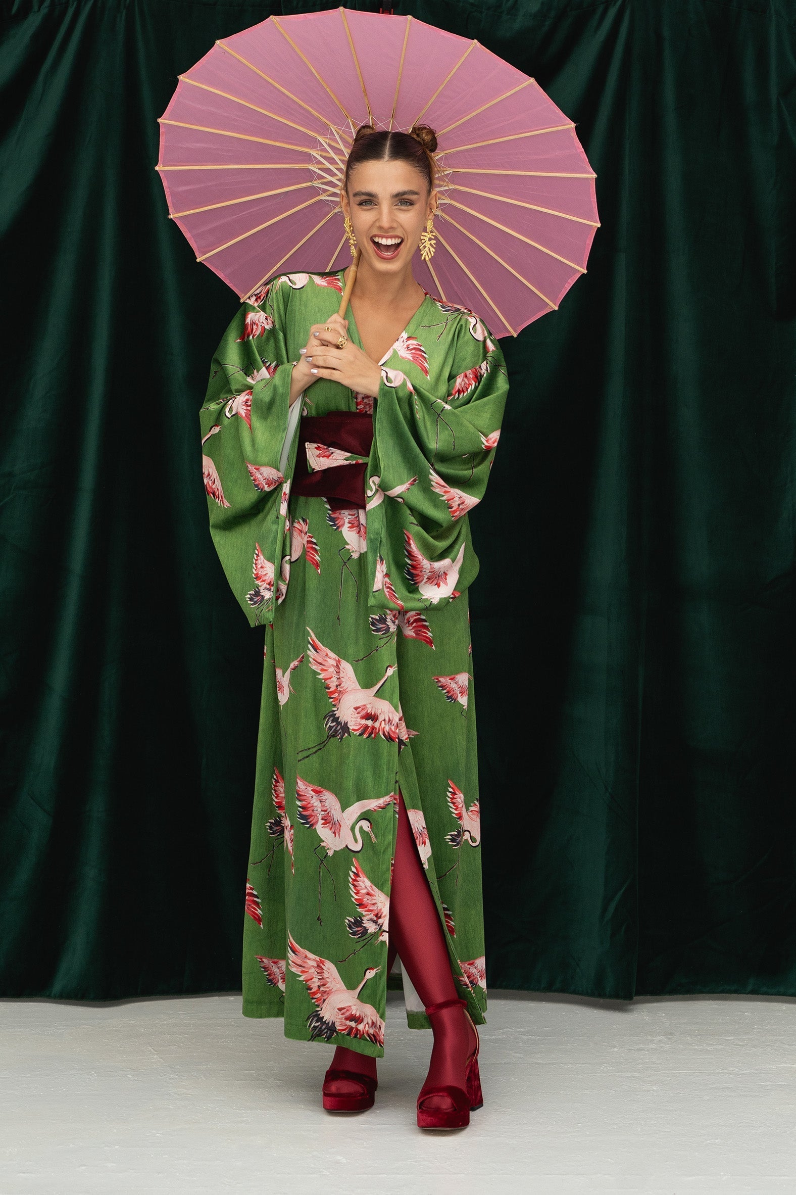 Damer Lång Kappa i Sammet med Bälte-4