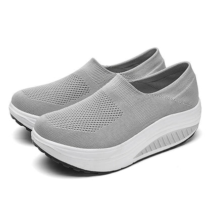 Dam Slip-On Sneakers Sportig Mesh 0