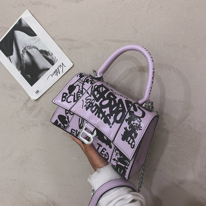 Damväska Graffiti Design Fällbar PU Läder med Kedjedekoration-4