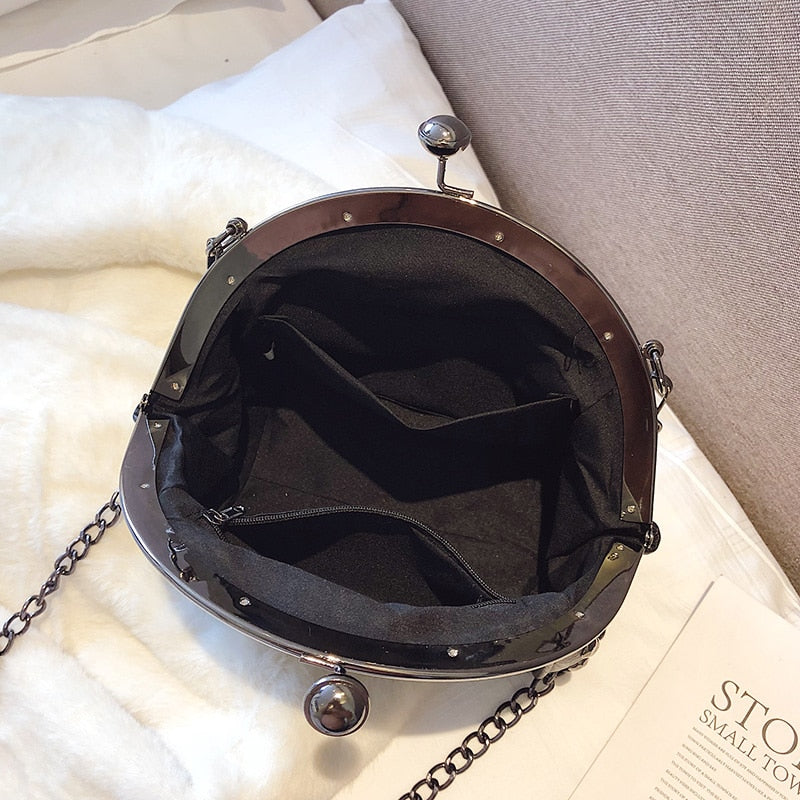 Dam Axelväska med Toffs och Nitdekoration i PU-6