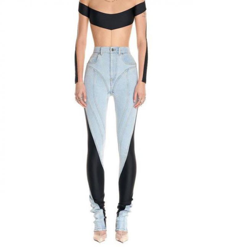 Smala Jeans för Damer med Klippta Dekorationer och PU-Läder – Hög Midja, Regelbunden Passform, Tvättad Denim 2