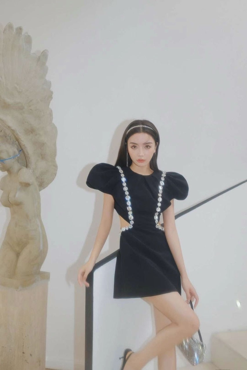 Kvinnors A-linjeformad Svart Miniklänning med Puffärmar i Bomull och Polyester-3