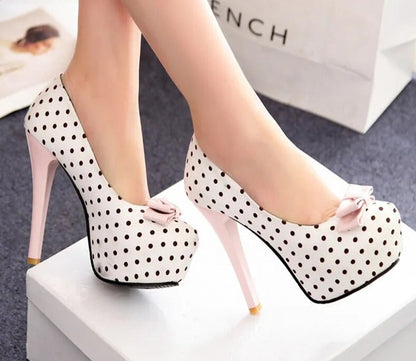 Dam Pumps Rund Tå Bomull Fjärilsdetalj 8 cm Klack-2