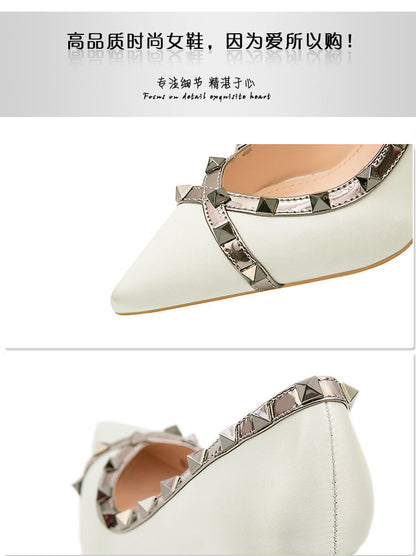 Kvinnor Höga Klackar Klassiska Satin Pumps-6