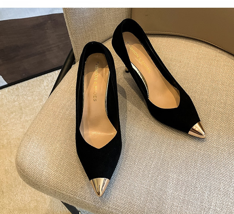 Kvinnors Pumpskor Spetsig Tå PU Material-5