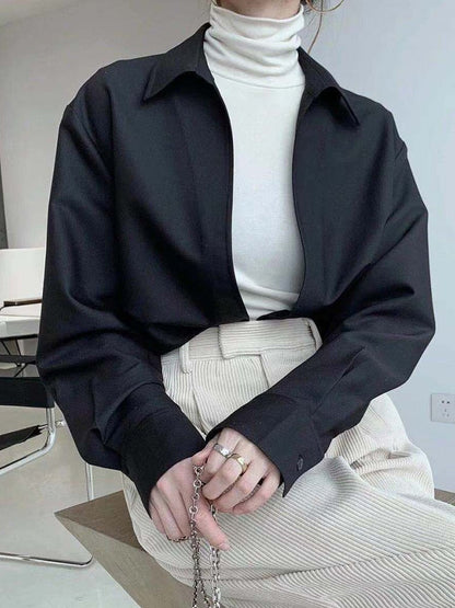 Avslappnad V-Neck Blus för Dam i Vit Polyester med Långa Ärmar – Mångsidig och Bekväm Blus 2