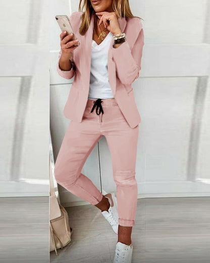 Elegant Dam Blazer Set i Sammet – Modern och Feminin Design, Mjuk och Stretchig, Perfekt för Arbete och Fritid, Finns i Flera Färger 2