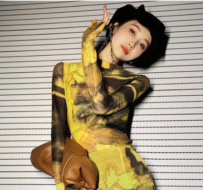 Variant image for Dam Rockuppsättning T-shirt och Knälång Kjol Polyester Geometrisk Design-1