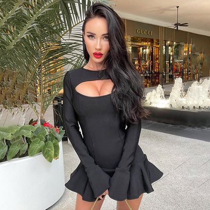 Trapesformad Klänning för Kvinnor med Ruffles och Långa Ärmar – 100% Polyester, Knälång Stil för Vardag och Fest 6