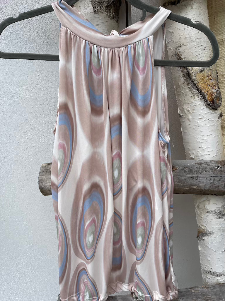 Festtoppar Dam i Mjuk Polyester med Unika Tryck – Trendig Topp för Vardag och Fest, Passar XS till XL 13