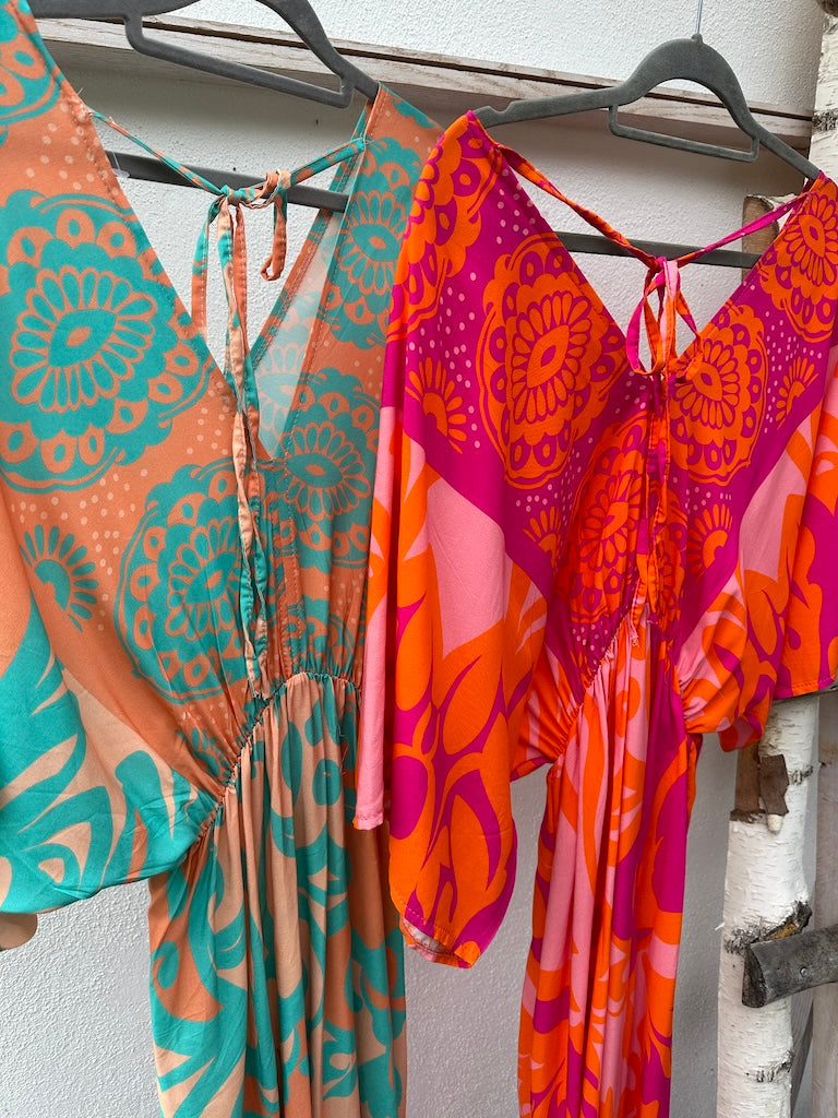 Sommarklänning Dam V-ringning i Viskos – Elegant och Bekväm för Fest och Avslappnade Tillfällen, Storlek XS-L 3