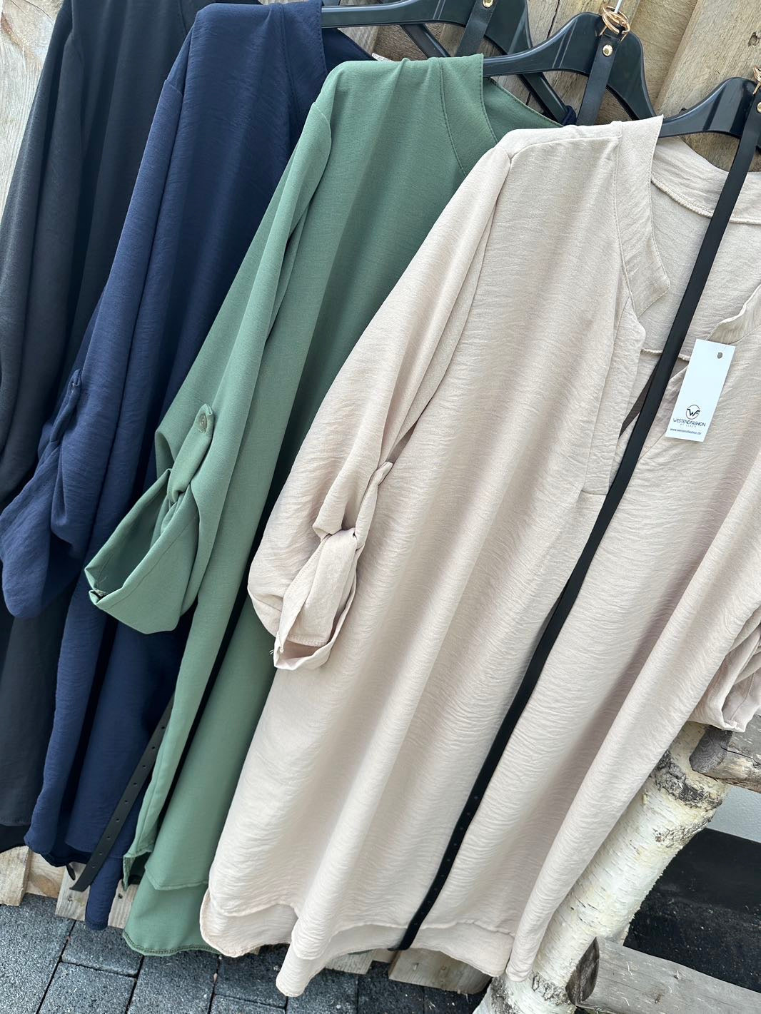 Fina Dam Klänningar V-ringning med Bälte Samlade Ärmar Polyester 2