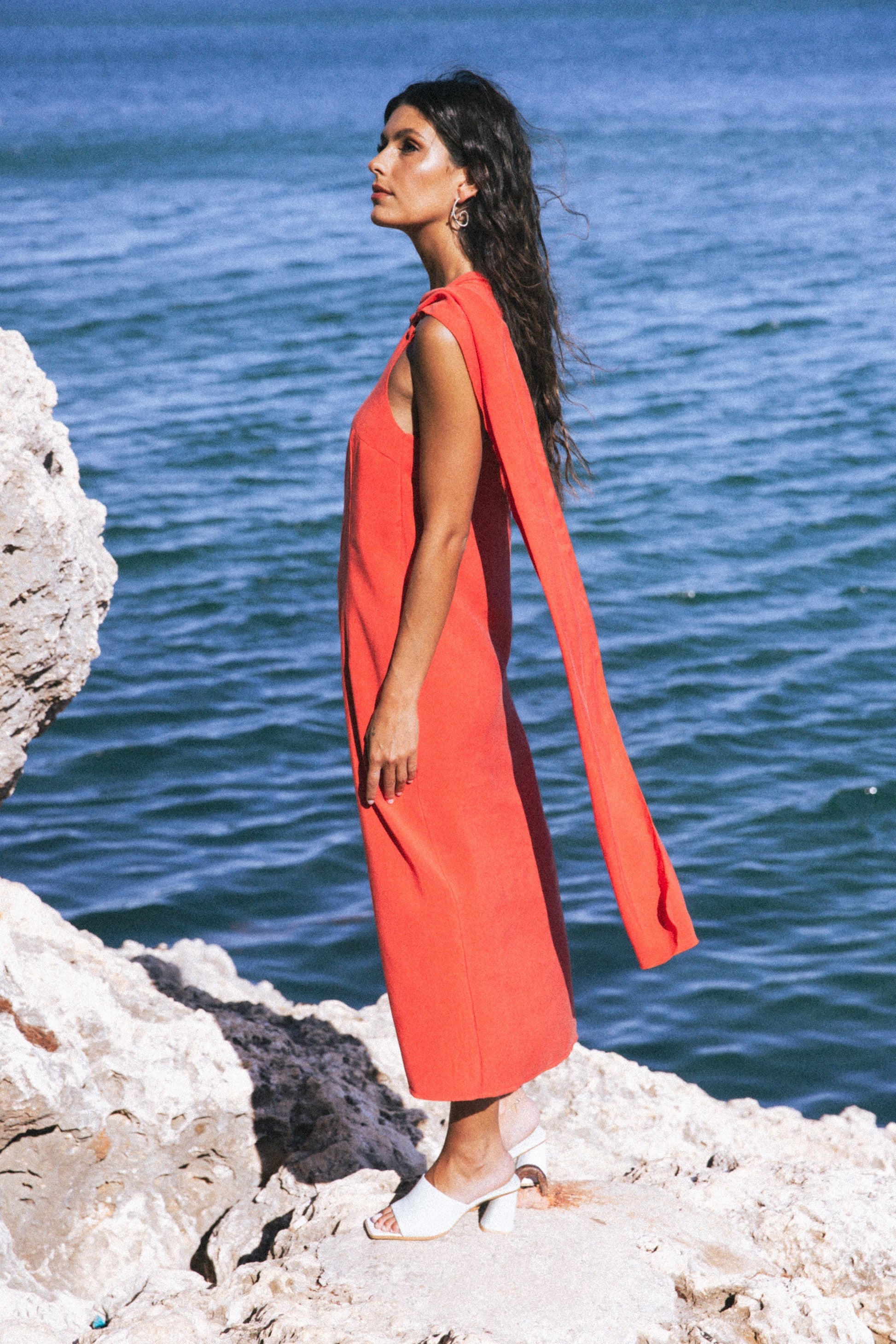 Damklänning Midi Tencel Minimalistisk Elegant-5