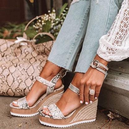 Variant image for Kvinnor Kilsandaler Transparent PVC med Justerbara Ankelremmar-3