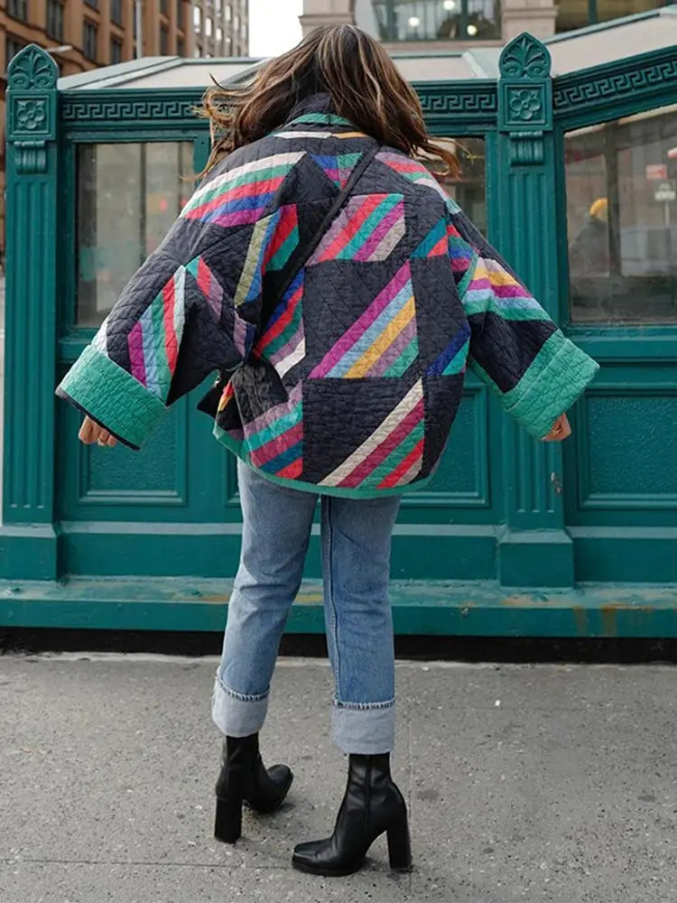 Damjacka med Retroinspirerad Design, Mjuk och Andningsbar – Klassisk Silhuett för Alla Tillfällen 5