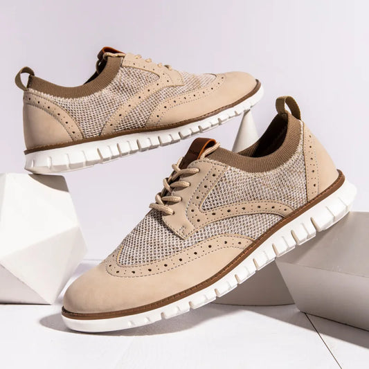 Herrskor Finskor i Beige Mesh med Brogue Detaljer – Hållbar Läder och Andningsbart Material för Elegant Stil 1